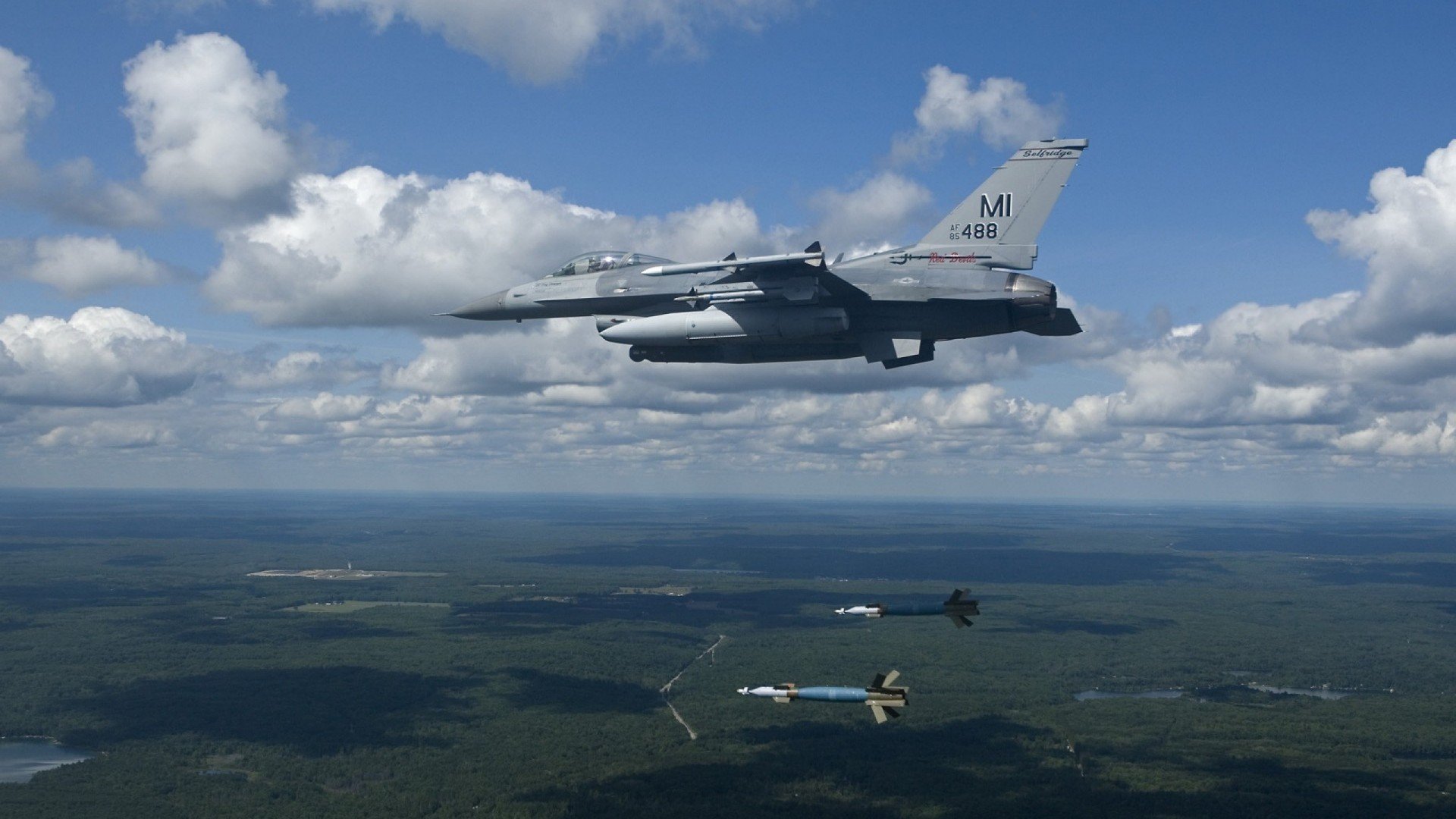 开云体育中国官网-卡斯帕·科尔博赛后感谢团队支持，帕斯卡尔集锦