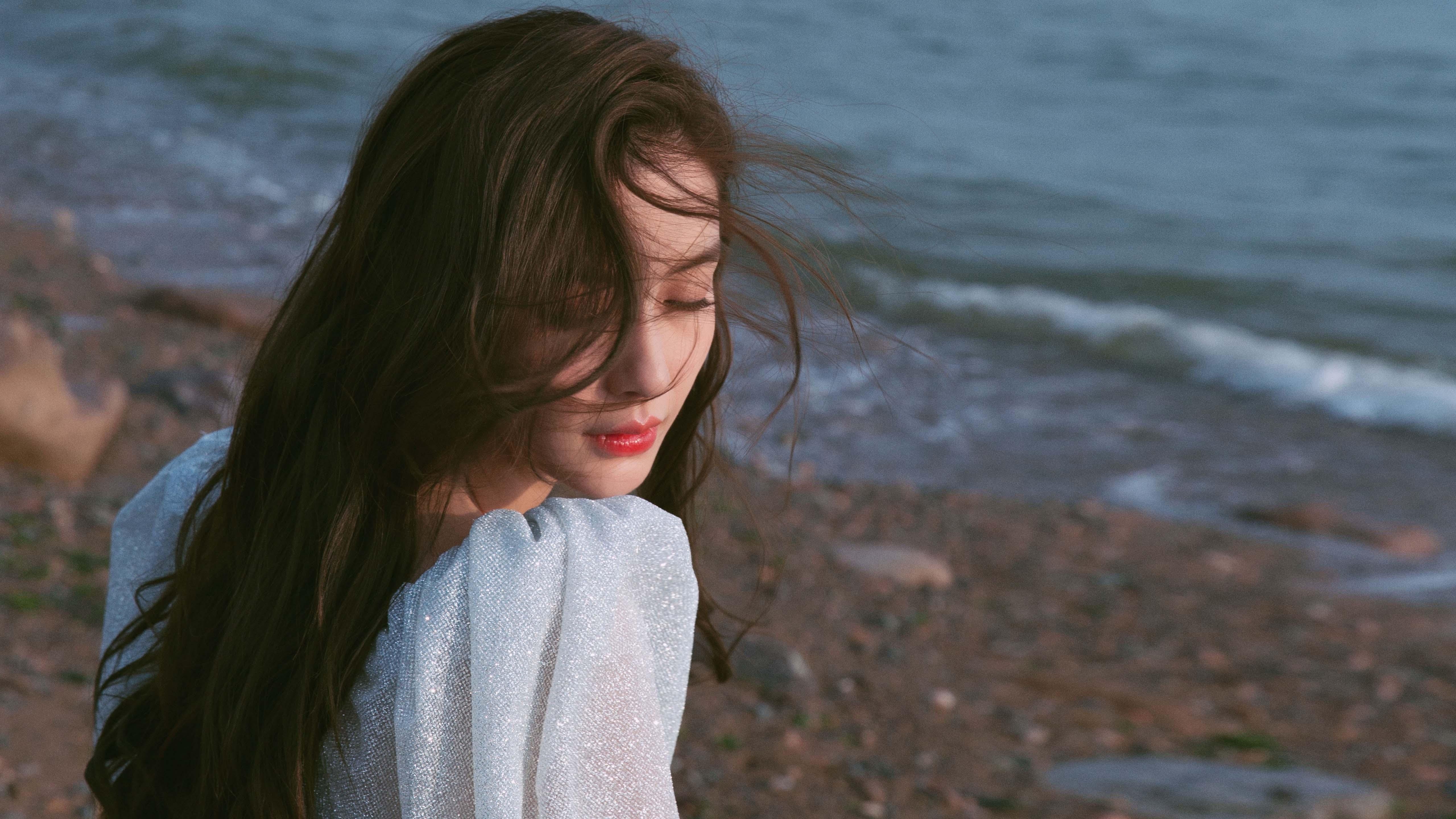 kaiyun.com-国家队提升防守对位意识降低对手得分效率，防守队员面对对手,双脚以正常的跨立姿势着地