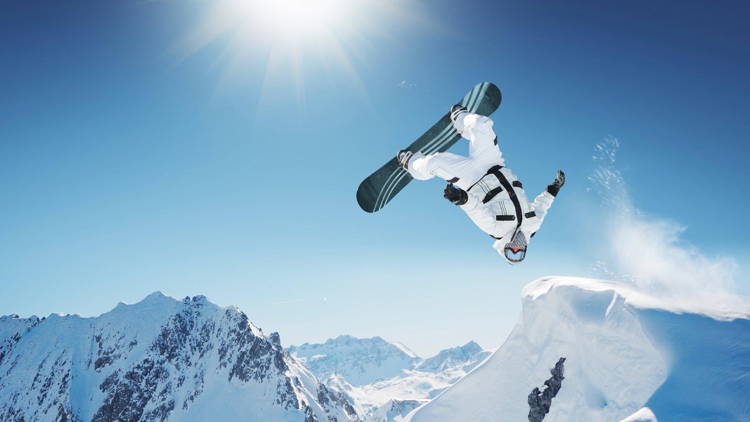 恩多比·恩乔：为南非队打破世界纪录，再次展现不凡实力，多恩比纳